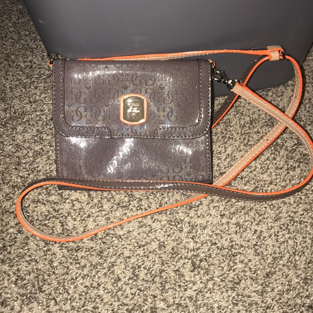 COPY - Brand New Guess Crossbody Bag